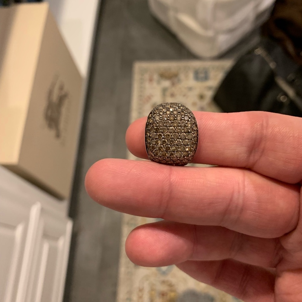 MENS DY CHEVRON BAND WITH COGNAC DIAMONDS